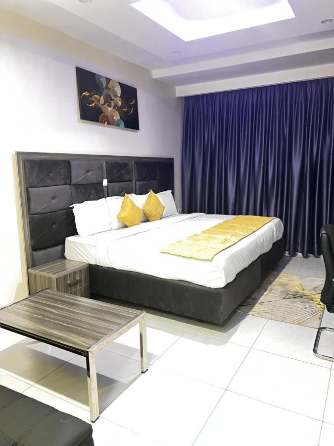 De Rigg Place Embassy ลากอส ภายนอก รูปภาพ